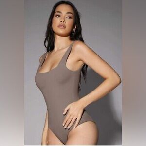 SHEIN Shapewear Bodysuit